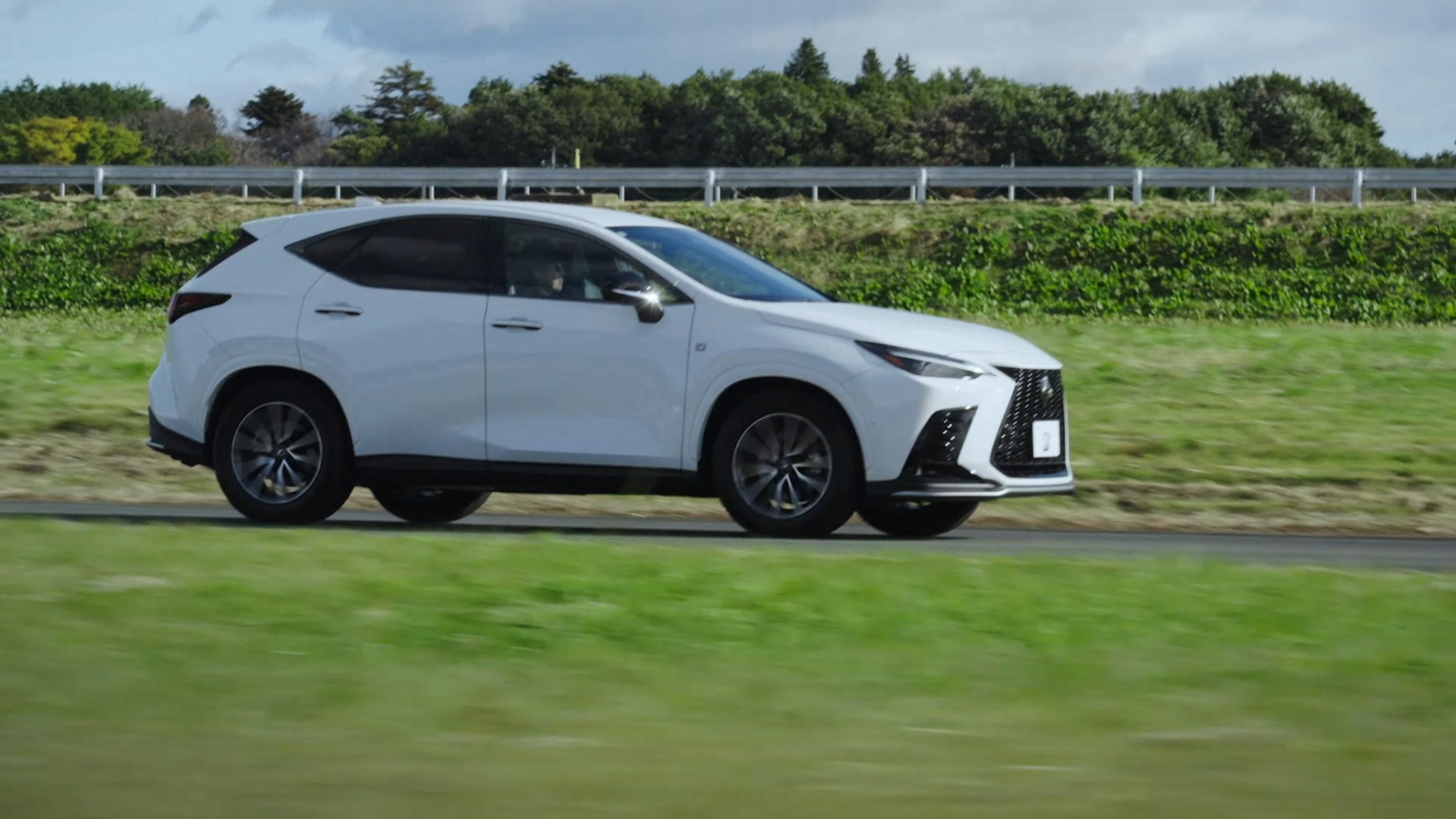 ALENZA LX200 高品質駕馭體驗