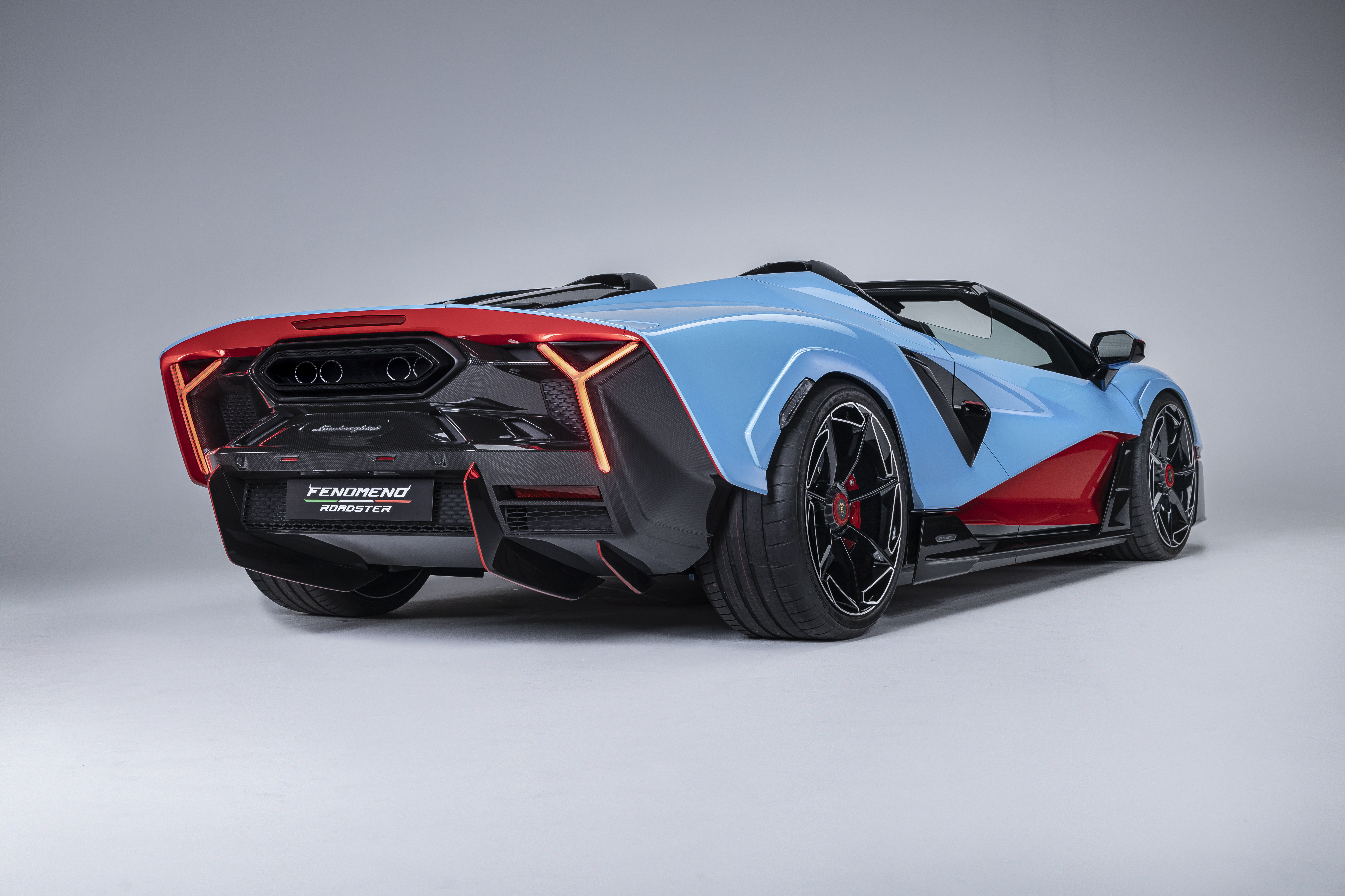 Lamborghini Fenomeno Roadster rear view