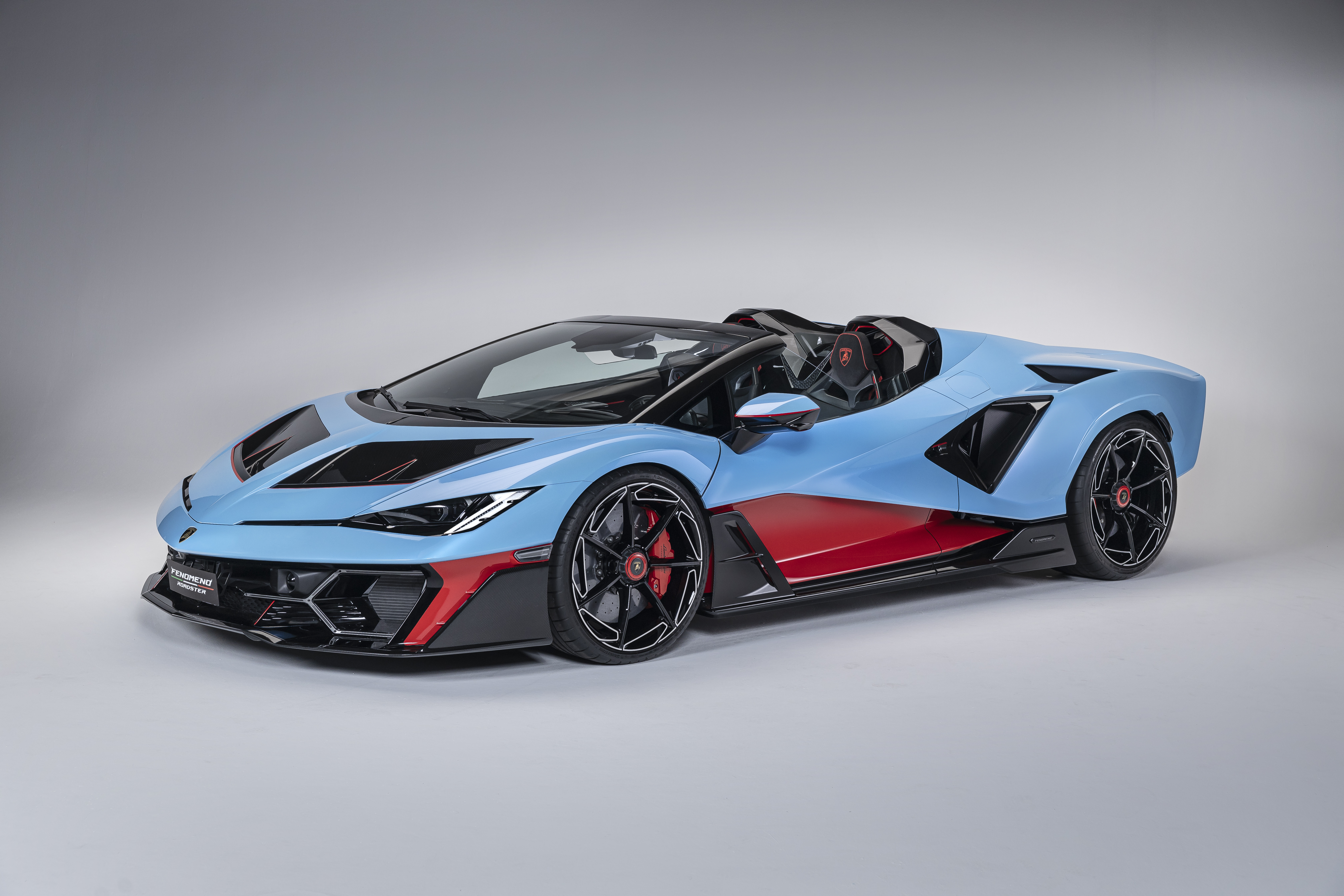 Lamborghini Fenomeno Roadster front view
